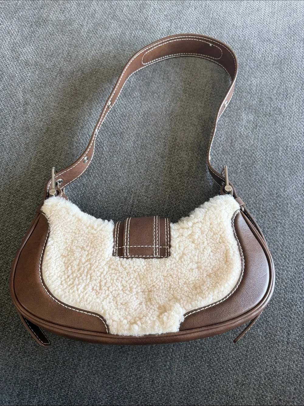 OSOI Brown & White Shearling Brocle Bag - Picture 5 of 6